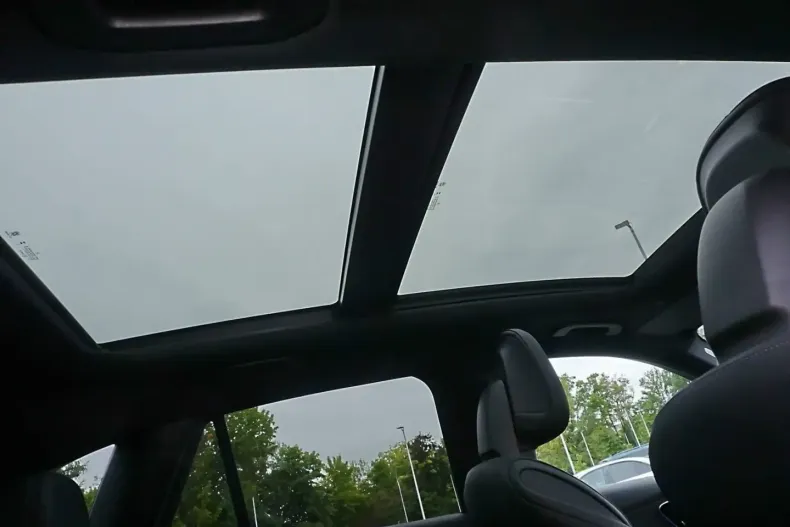 Mercedes-Benz GLC 450 din 2024 cu 19.890 km - oferta MER178647 - foto 7