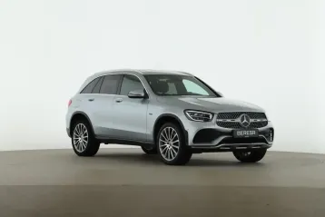 Mercedes-Benz GLC 300 din 2021 - oferta MER178650