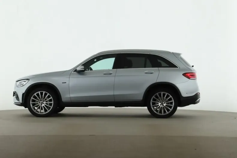 Mercedes-Benz GLC 300 din 2021 cu 52.600 km - oferta MER178650 - foto 3