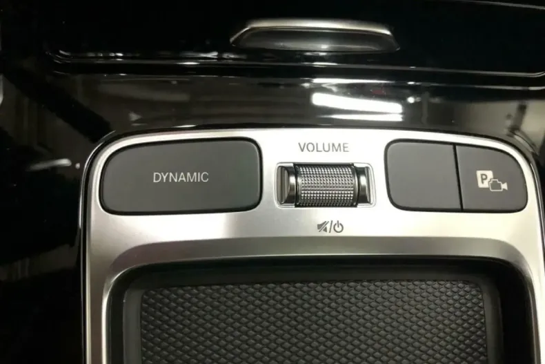 Mercedes-Benz A 35 AMG (Clasa A) din 2024 cu 11.621 km - oferta MER178653 - foto 18