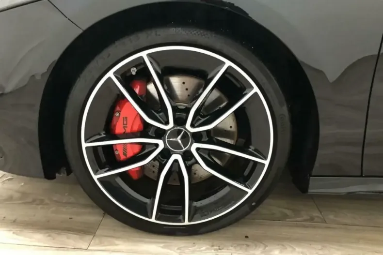 Mercedes-Benz A 35 AMG (Clasa A) din 2024 cu 11.621 km - oferta MER178653 - foto 26