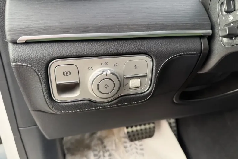 Mercedes-Benz GLE 400 din 2023 cu 86.000 km - oferta MER178657 - foto 17