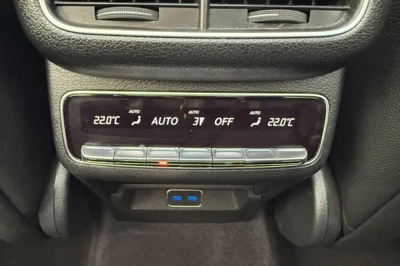 Mercedes-Benz GLE 400 din 2023 cu 86.000 km - oferta MER178657 - foto 31