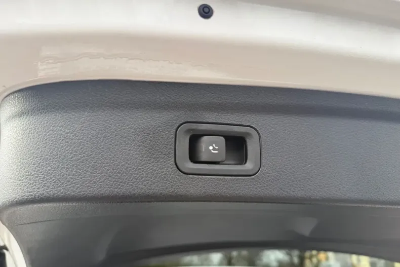 Mercedes-Benz GLE 400 din 2023 cu 86.000 km - oferta MER178657 - foto 35