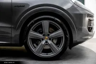 Porsche Cayenne din 2024 cu 17.000 km - oferta POR178659 - foto 19