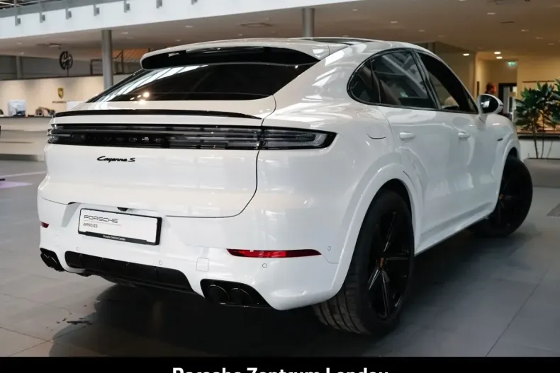 Porsche Cayenne din 2025 cu 46.900 km - oferta POR178662 - foto 2