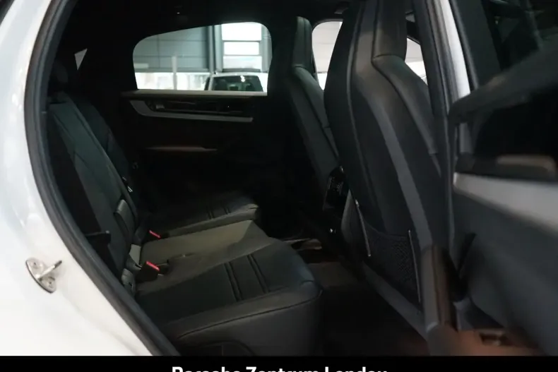 Porsche Cayenne din 2025 cu 46.900 km - oferta POR178662 - foto 12