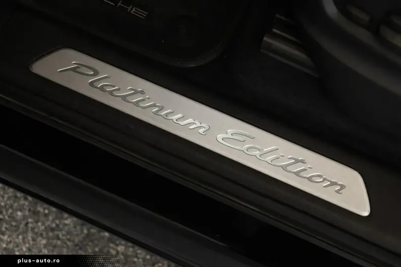 Porsche Cayenne din 2023 cu 36.100 km - oferta POR178663 - foto 18