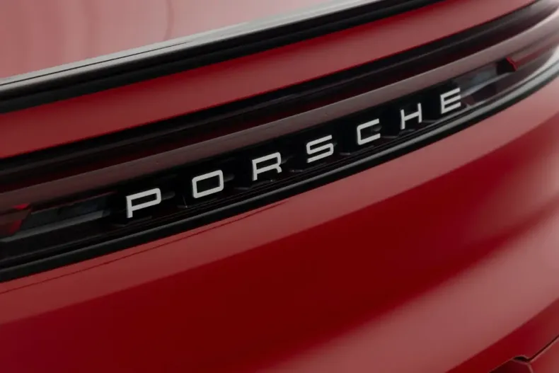 Porsche Cayenne din 2023 cu 32.254 km - oferta POR178664 - foto 19