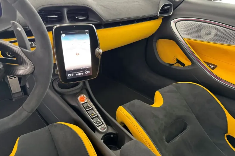 McLaren Artura din 2025 cu 5.290 km - oferta MCL178665 - foto 12