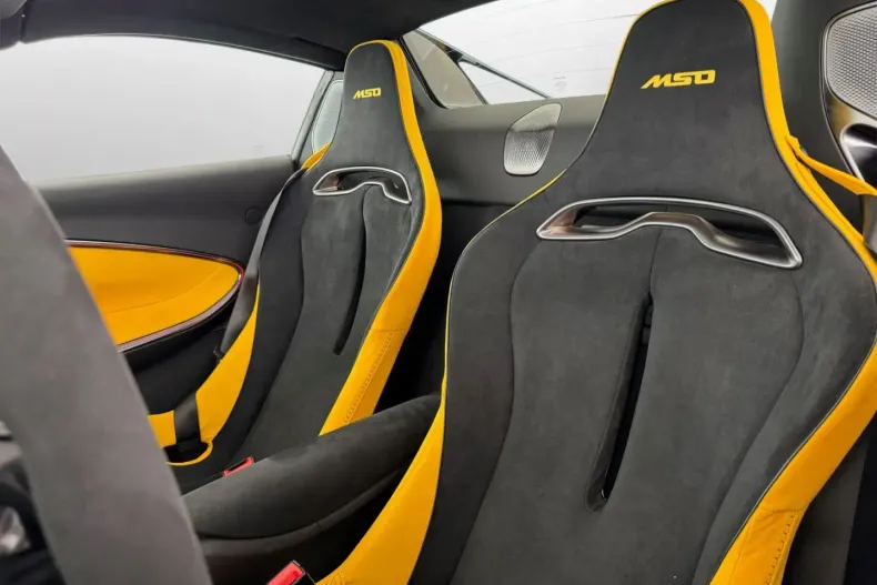 McLaren Artura din 2025 cu 5.290 km - oferta MCL178665 - foto 13