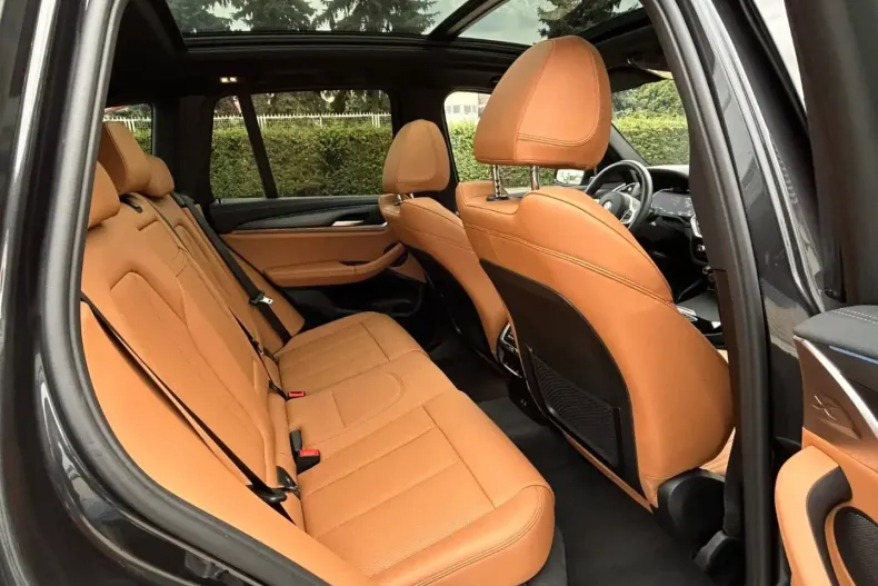 BMW iX3 din 2024 cu 11.900 km - oferta BMW178666 - foto 12