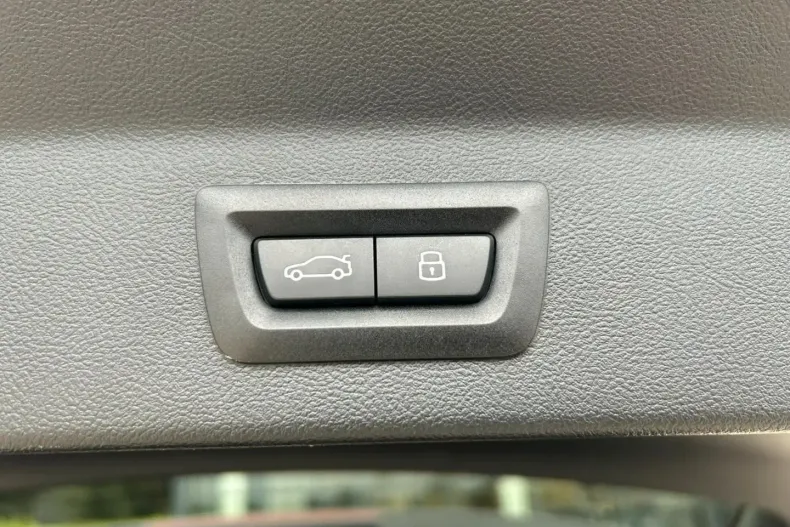 BMW iX3 din 2024 cu 11.900 km - oferta BMW178666 - foto 19