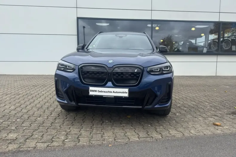 BMW iX3 din 2024 cu 34.200 km - oferta BMW178667 - foto 1
