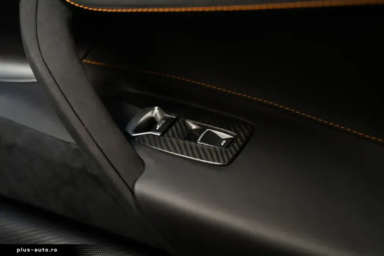 McLaren 750S din 2024 cu 4.455 km - oferta MCL178668 - foto 13
