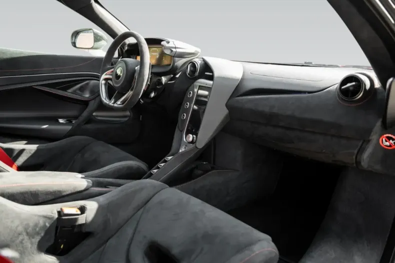 McLaren 750S din 2024 cu 15.500 km - oferta MCL178669 - foto 24