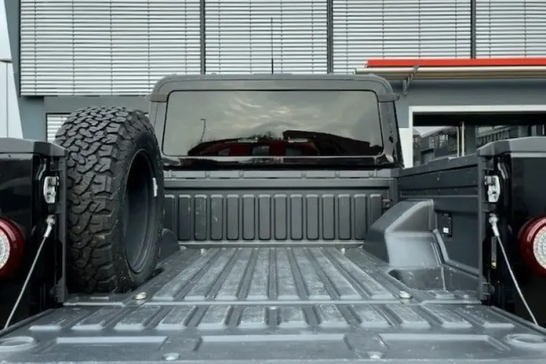 INEOS Grenadier din 2025 cu 18.456 km - oferta INE178671 - foto 21