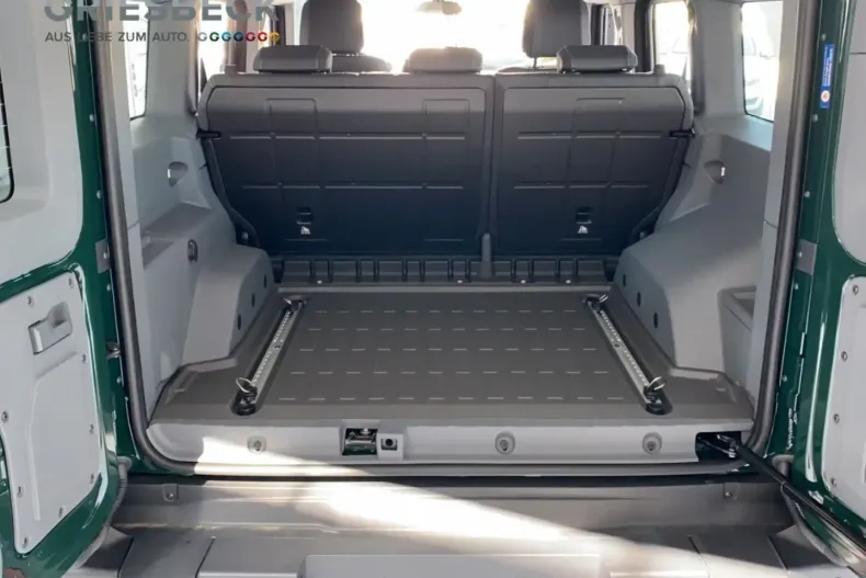 INEOS Grenadier din 2023 cu 18.500 km - oferta INE178675 - foto 18