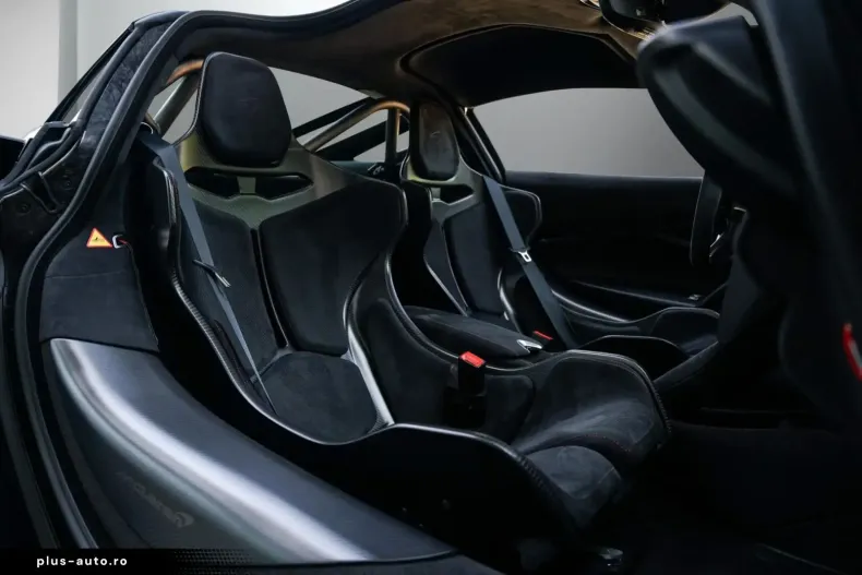 McLaren 750S din 2023 cu 9.600 km - oferta MCL178680 - foto 17