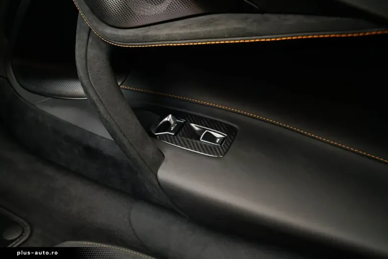 McLaren 750S din 2024 cu 10.900 km - oferta MCL178681 - foto 22