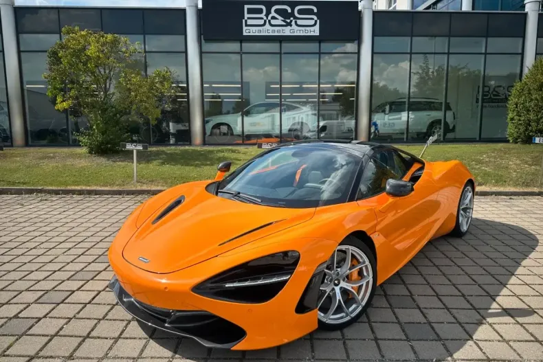 McLaren 720S din 2023 cu 7.100 km - oferta MCL178684 - foto 2