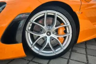 McLaren 720S din 2023 cu 7.100 km - oferta MCL178684 - foto 3