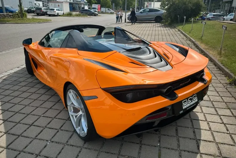 McLaren 720S din 2023 cu 7.100 km - oferta MCL178684 - foto 14
