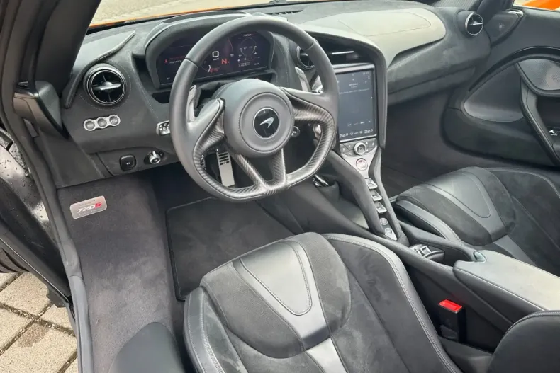 McLaren 720S din 2023 cu 7.100 km - oferta MCL178684 - foto 20