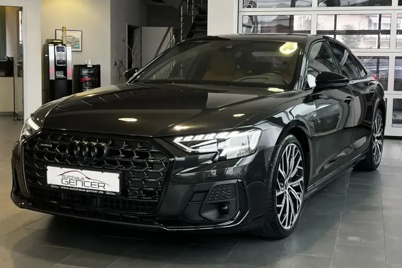 Audi A8 din 2023 cu 37.000 km - oferta AUD178698 - foto 1