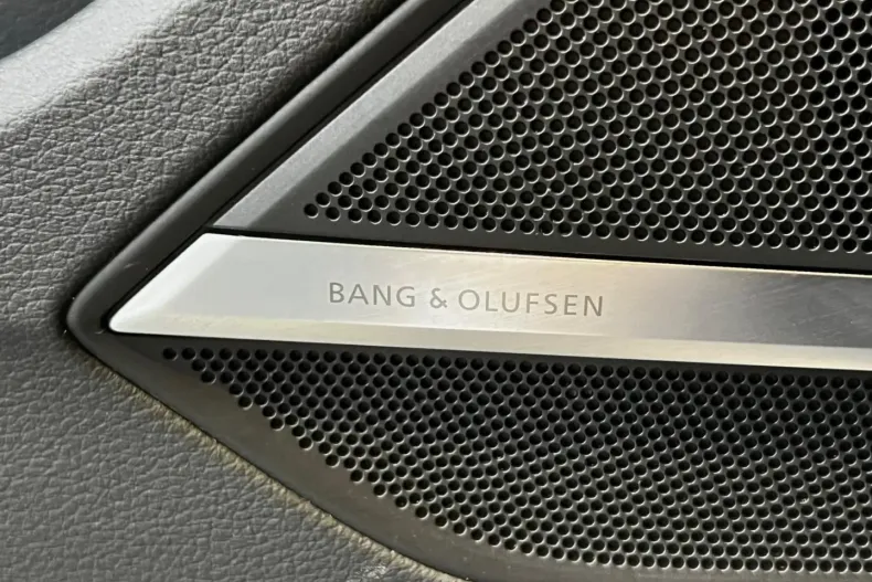 Audi A8 din 2023 cu 37.000 km - oferta AUD178698 - foto 13