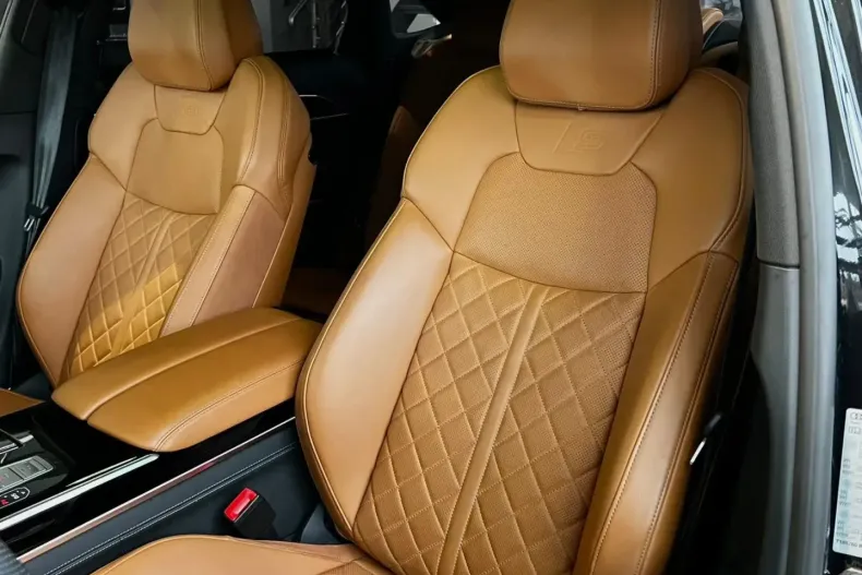 Audi A8 din 2023 cu 37.000 km - oferta AUD178698 - foto 26