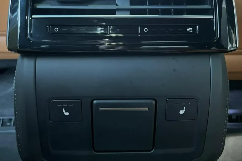 Audi A8 din 2023 cu 37.000 km - oferta AUD178698 - foto 33