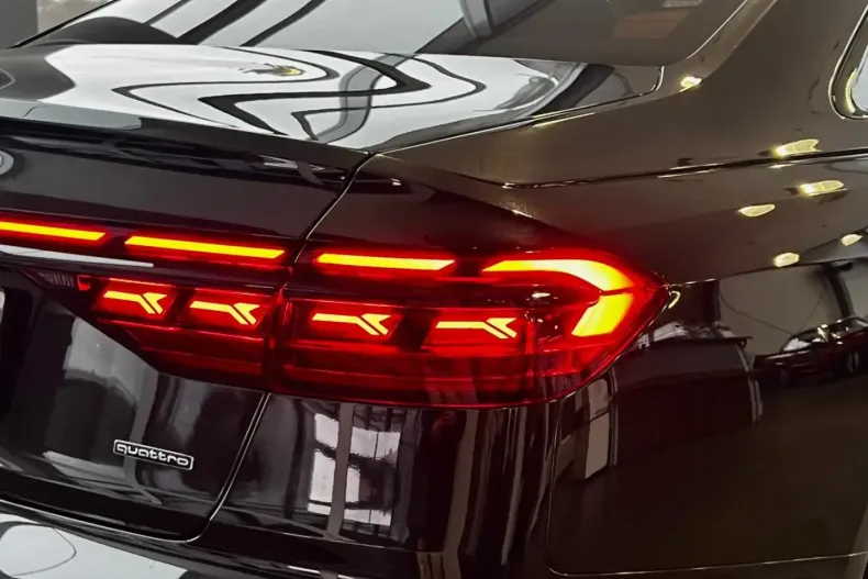 Audi A8 din 2023 cu 37.000 km - oferta AUD178698 - foto 36