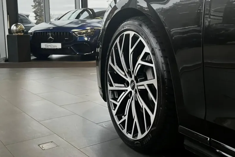 Audi A8 din 2023 cu 37.000 km - oferta AUD178698 - foto 46