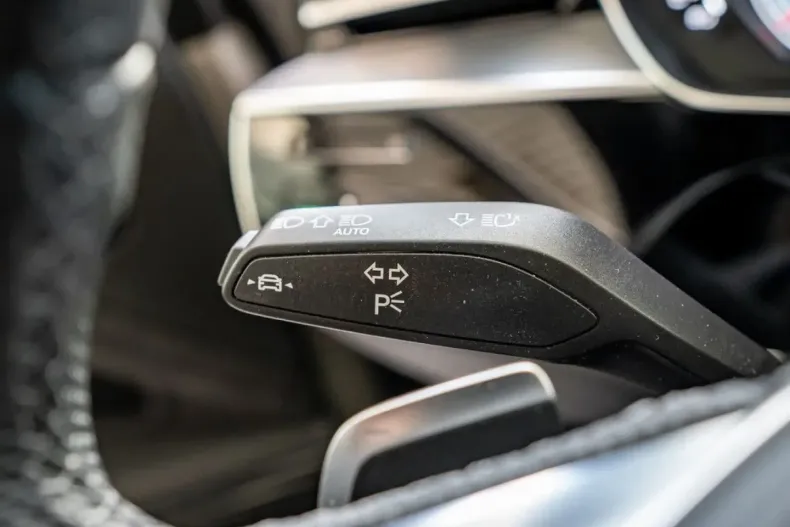 Audi A8 din 2023 cu 41.760 km - oferta AUD178699 - foto 22