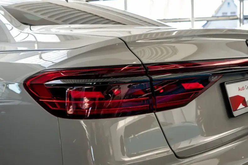 Audi A8 din 2023 cu 41.760 km - oferta AUD178699 - foto 32