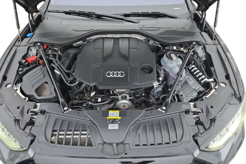 Audi A8 din 2023 cu 42.841 km - oferta AUD178700 - foto 12