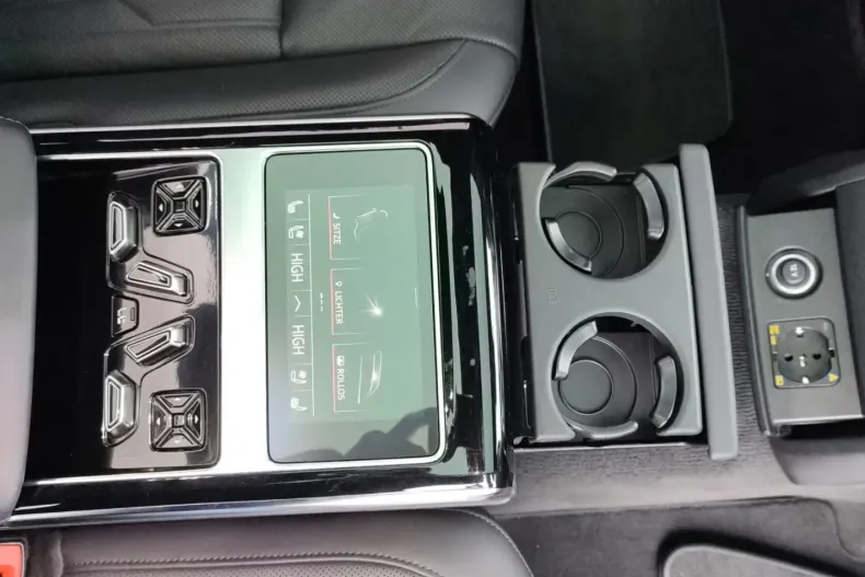 Audi A8 din 2023 cu 102.399 km - oferta AUD178708 - foto 20