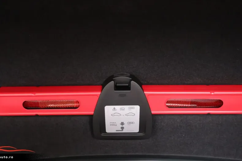 Audi A8 din 2022 cu 94.000 km - oferta AUD178709 - foto 10