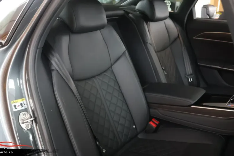 Audi A8 din 2022 cu 94.000 km - oferta AUD178709 - foto 39