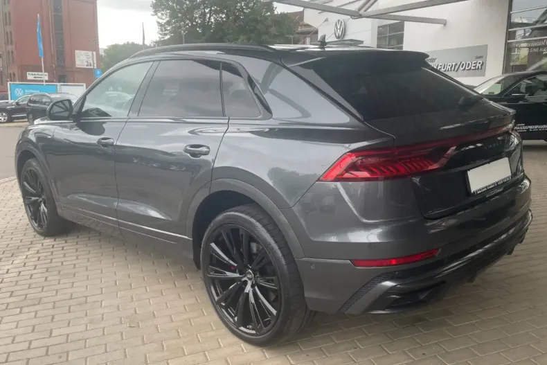 Audi Q8 din 2023 cu 75.257 km - oferta AUD178717 - foto 3