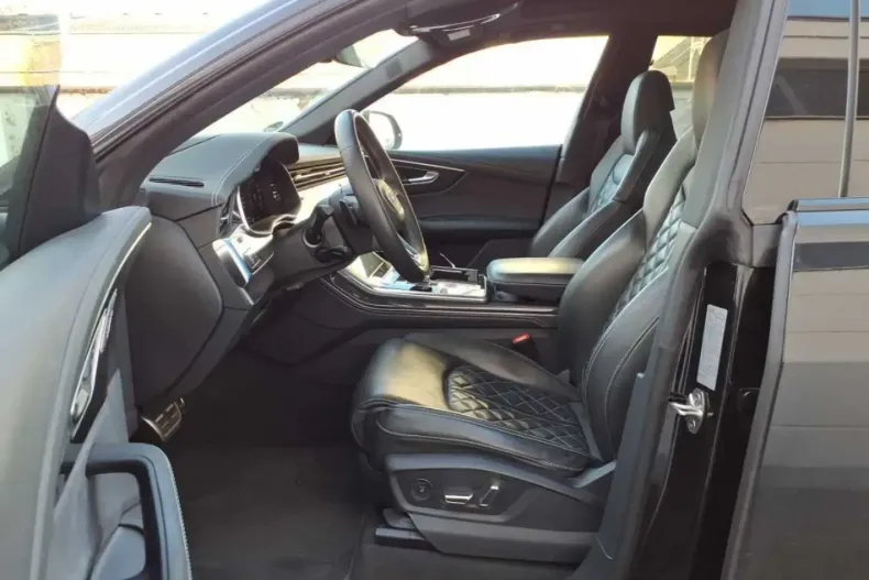Audi Q8 din 2023 cu 89.082 km - oferta AUD178718 - foto 5