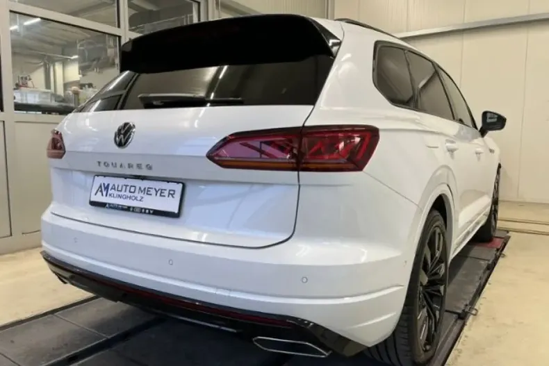 Volkswagen Touareg din 2022 cu 80.607 km - oferta VOL178736 - foto 4
