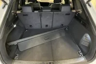 Volkswagen Touareg din 2022 cu 80.607 km - oferta VOL178736 - foto 8