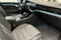 Volkswagen Touareg din 2022 cu 80.607 km - oferta VOL178736 - foto 10