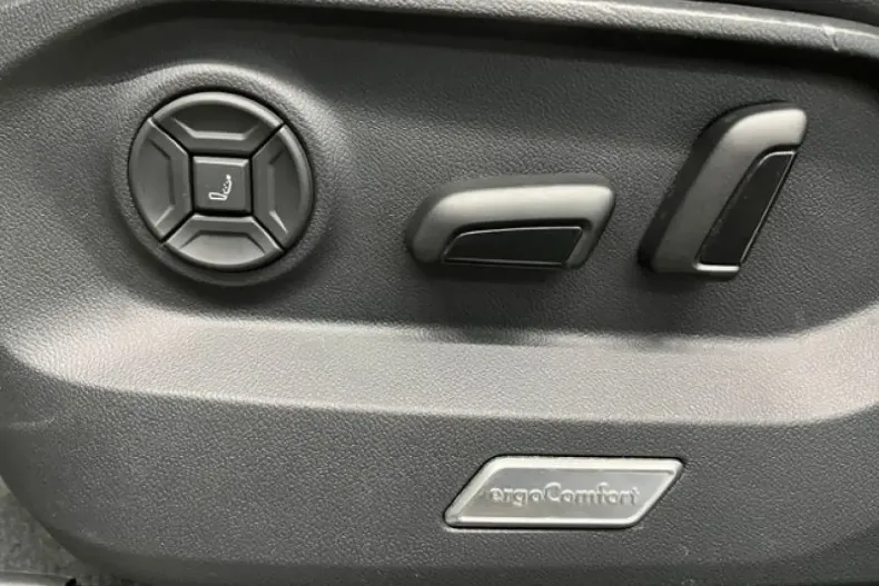 Volkswagen Touareg din 2022 cu 80.607 km - oferta VOL178736 - foto 11