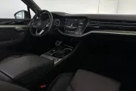 Volkswagen Touareg din 2022 cu 87.639 km - oferta VOL178737 - foto 9