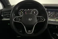 Volkswagen Touareg din 2022 cu 87.639 km - oferta VOL178737 - foto 13