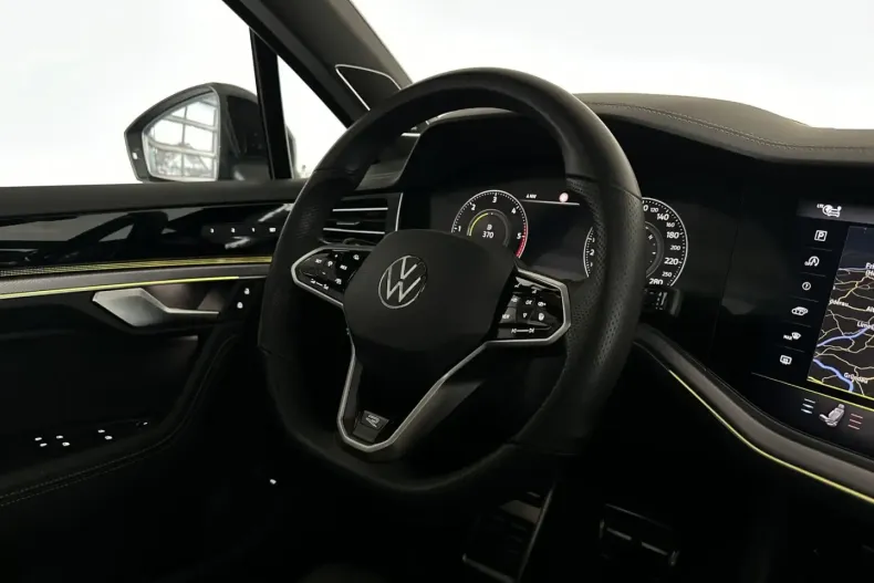 Volkswagen Touareg din 2022 cu 87.639 km - oferta VOL178737 - foto 27