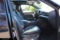 Volkswagen Touareg din 2023 cu 118.500 km - oferta VOL178739 - foto 10